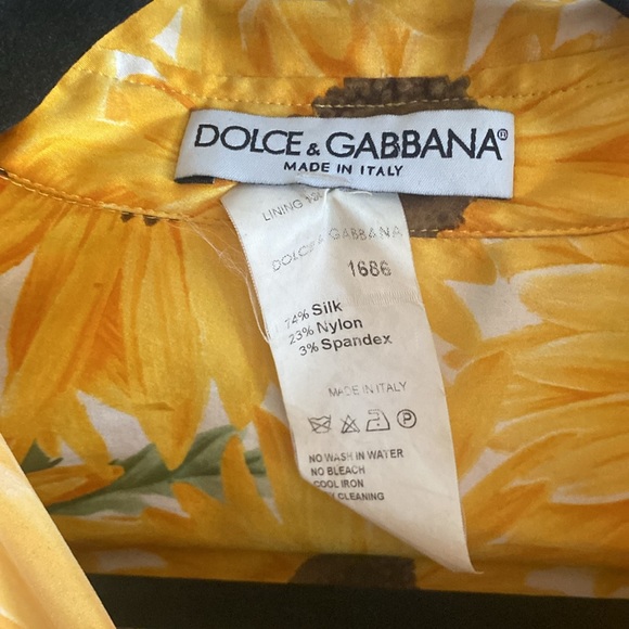 Authentic Dolce & Gabbana shirt/blouse. No damages. Size 40 - Picture 5 of 10